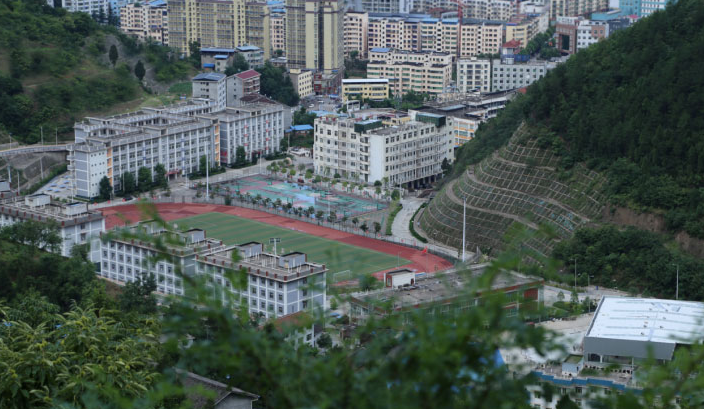 四川省廣元市朝天職業(yè)中學(xué)