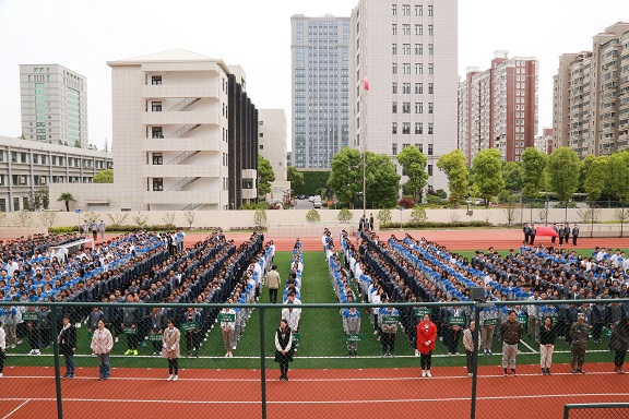 上海市醫(yī)藥學(xué)校是一個(gè)人怎樣的學(xué)校