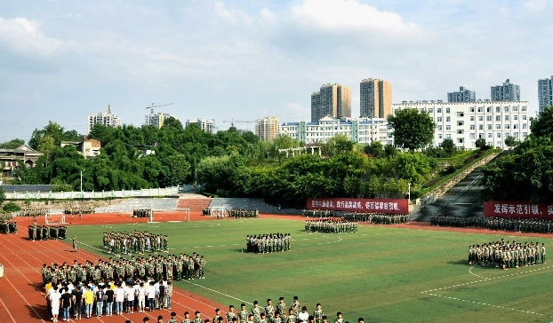 南京六合中等專業(yè)學校