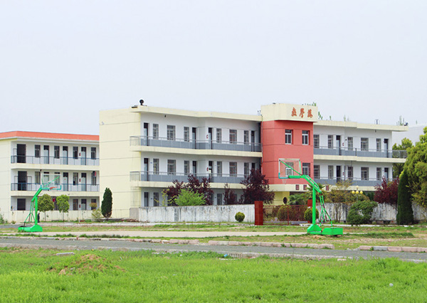 六安市葉集區(qū)姚李職業(yè)高級中學(xué)