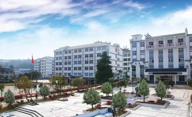 三明市金湖旅游職業(yè)中專學(xué)校宿舍環(huán)境、寢室環(huán)境