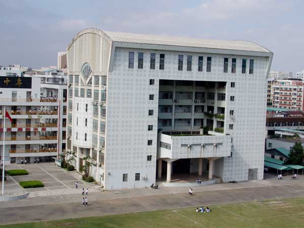 汕頭市林百欣科技中專招生要求、學(xué)校招生對象
